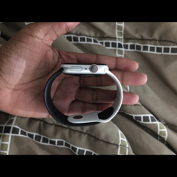 Apple Watch Series 5